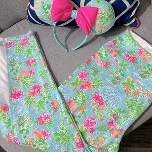 NWOT-Never Worn Disney x Lilly Leggings XL and Matching Lilly Ears!!